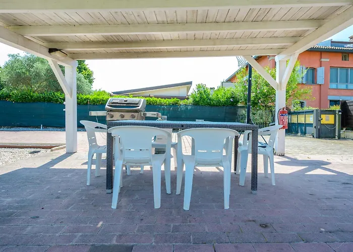 Balda House, Covered And Heated Pool Only For